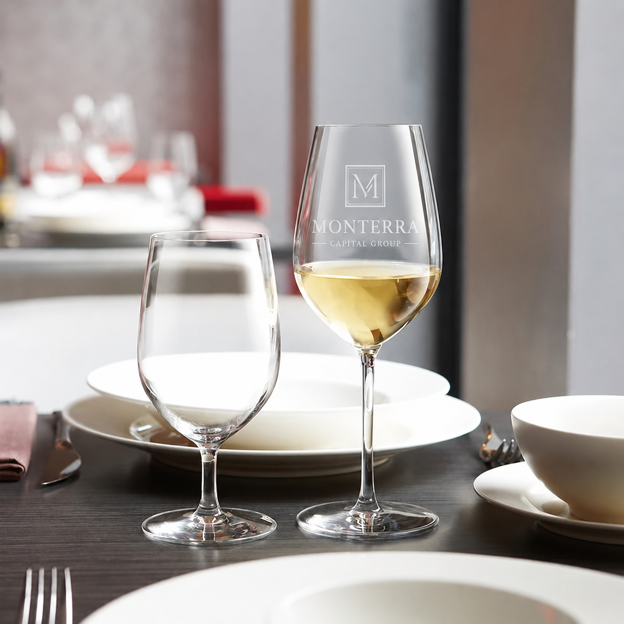 Custom Engraved Chef & Sommelier Crystal Wine Glass – 19.5 oz
