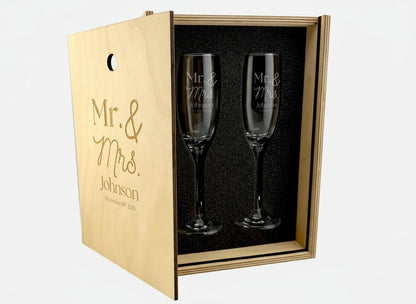 Custom Engraved Champagne Gift Box Set