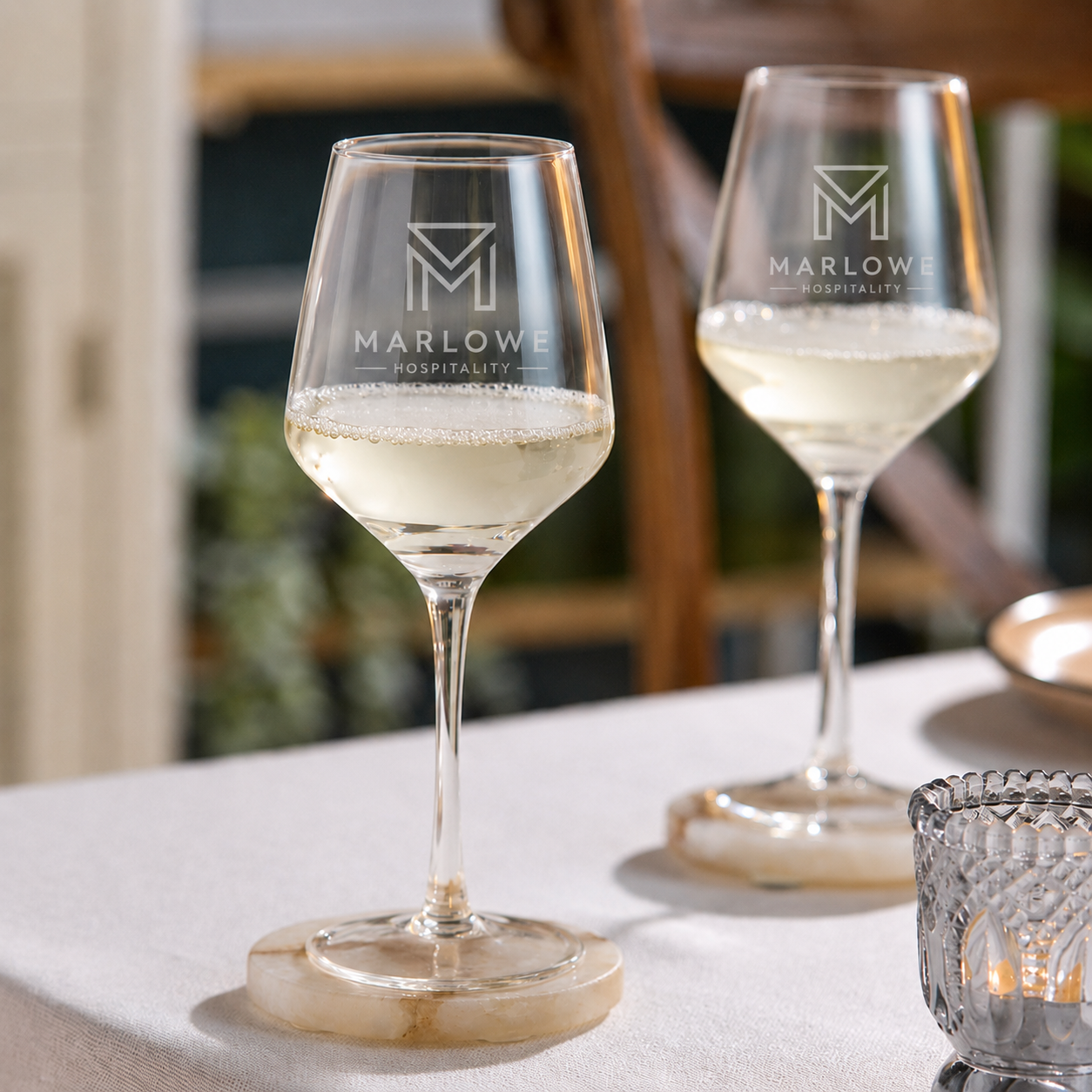 Custom Engraved Silhouette 16 oz Wine Glass